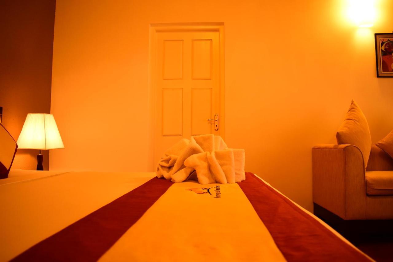 Notting Hill Country House Tennekumbura Bagian luar foto