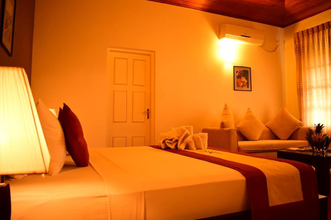 Notting Hill Country House Tennekumbura Bagian luar foto
